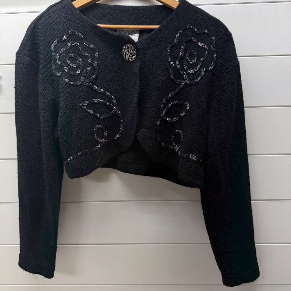 Expo Petite Vintage Black Cropped Bolero Jacket Floral Applique Button Size 10